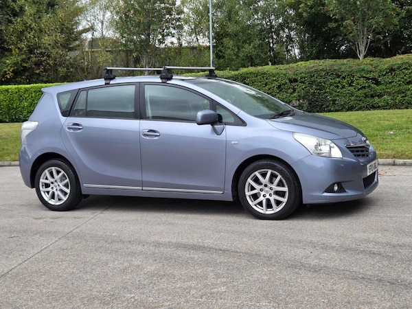 Used Toyota Verso 2010 for sale - 75563805: Photo 32