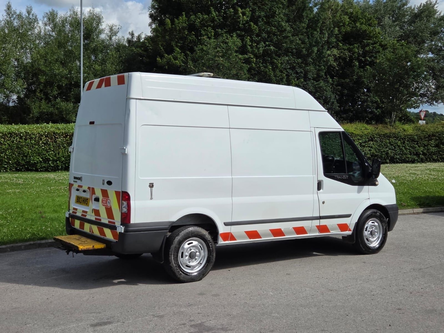 Vehicle 33