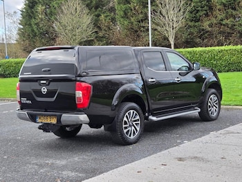 Used Nissan Navara 2016 for sale - 76997371: Photo