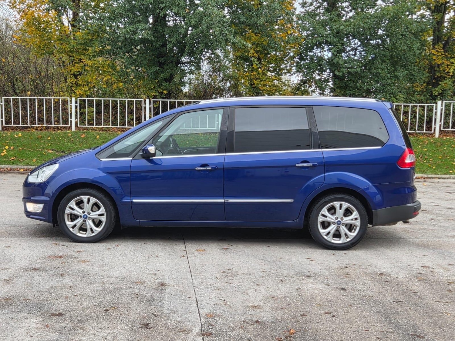 Used Ford Galaxy 2014 for sale - 77278514: Photo 24