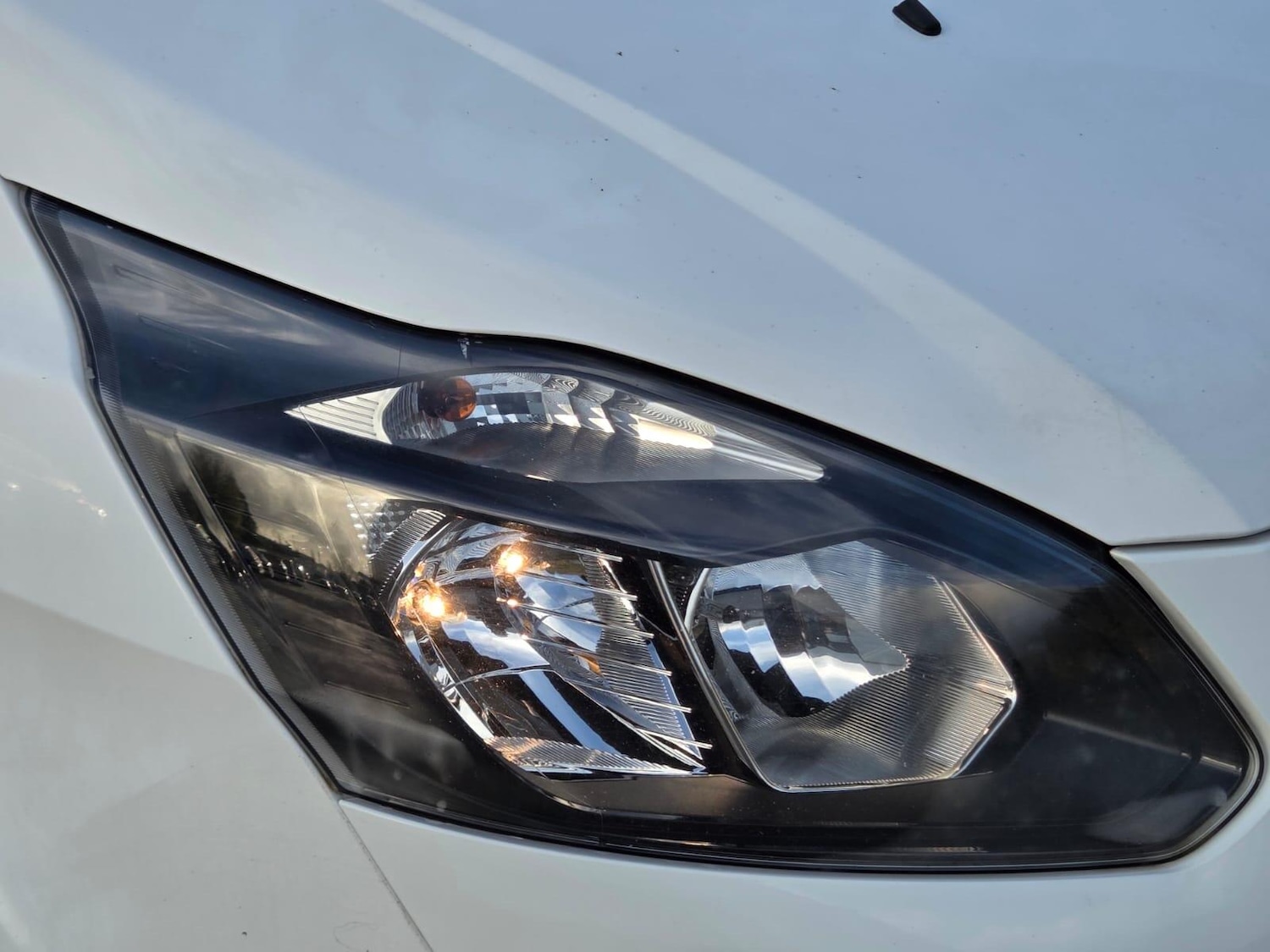 Used Ford Transit Custom 2017 for sale - 76441235: Photo 25