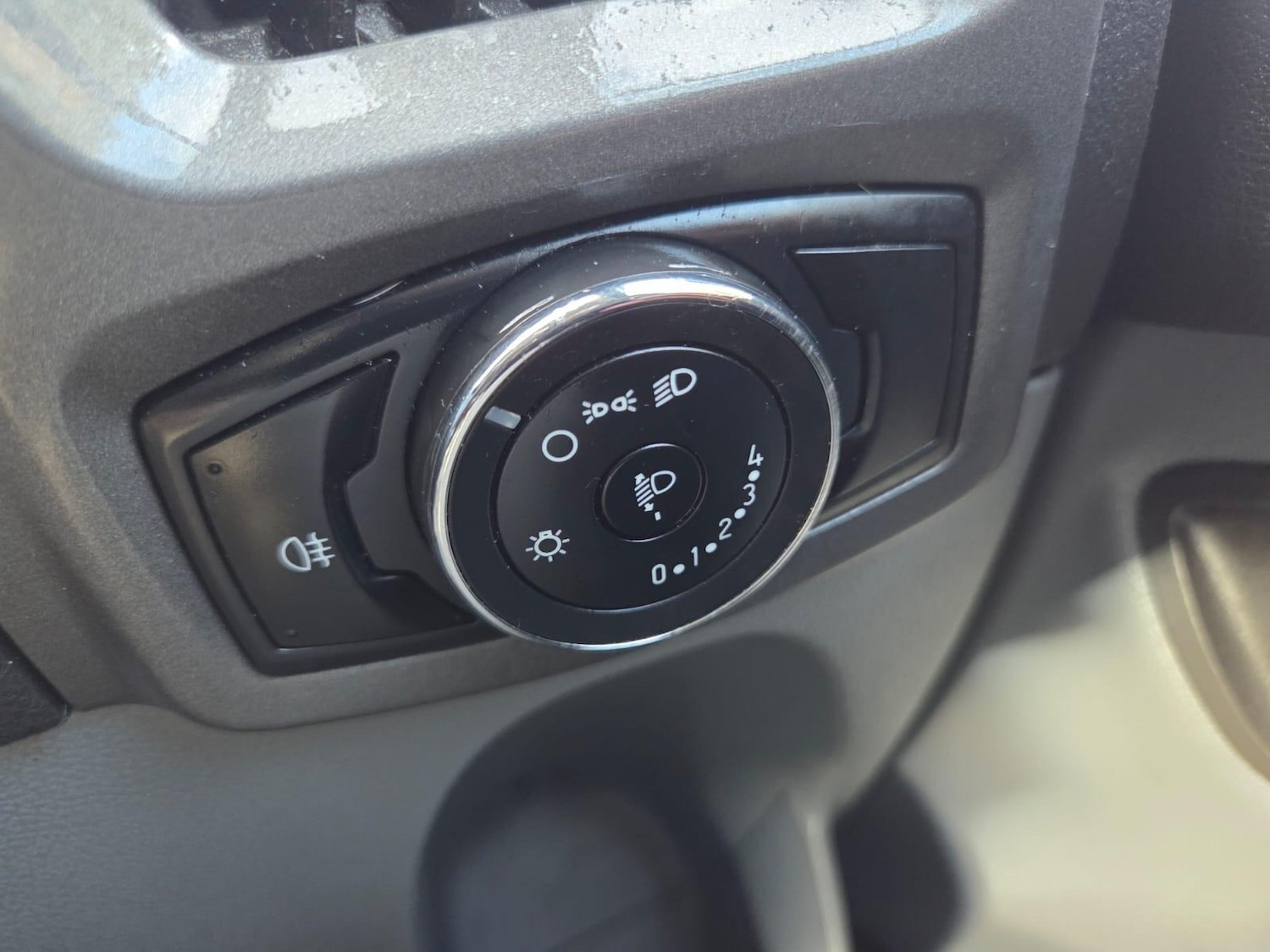 Used Ford Transit Custom 2017 for sale - 76441235: Photo 76