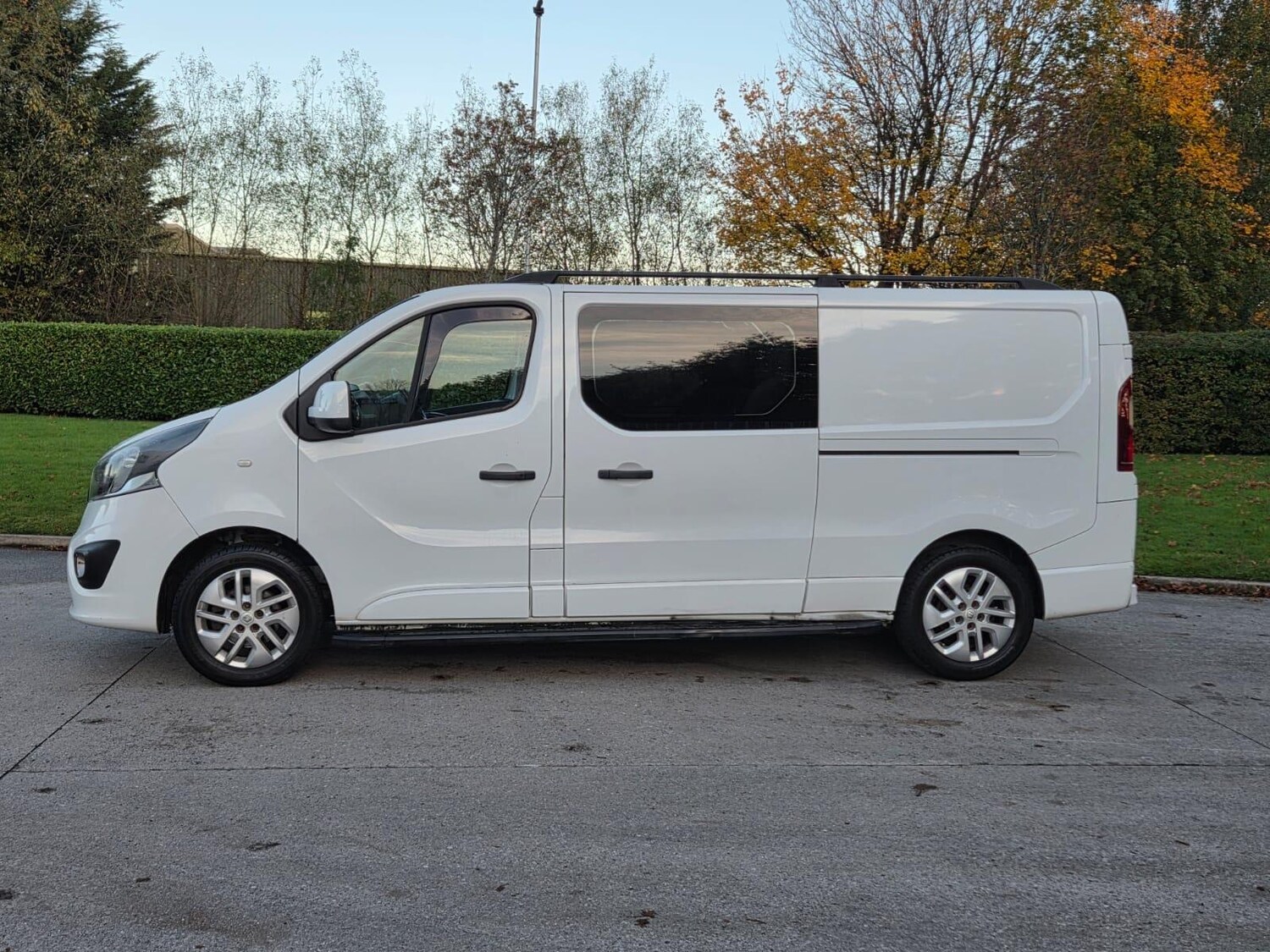 Used Vauxhall Vivaro 2015 for sale - 76992888: Photo 24