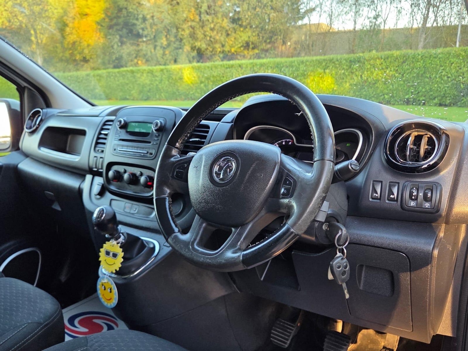 Used Vauxhall Vivaro 2015 for sale - 76992888: Photo 40