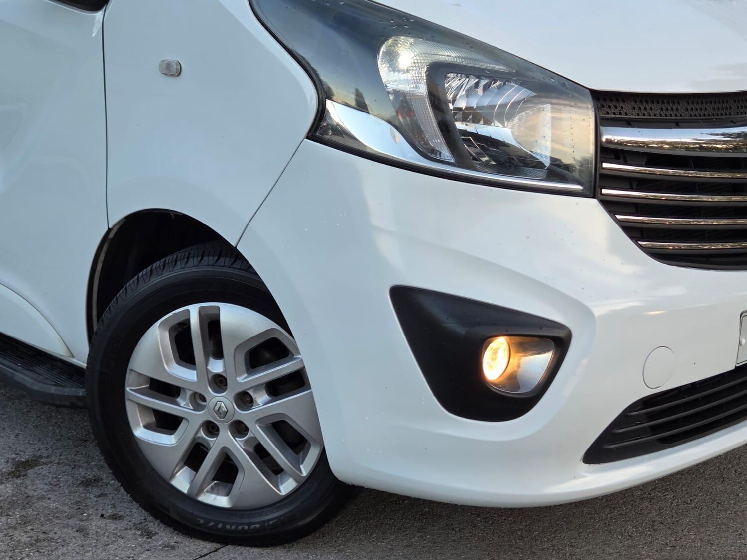 Used Vauxhall Vivaro 2015 for sale - 76992888: Photo 56