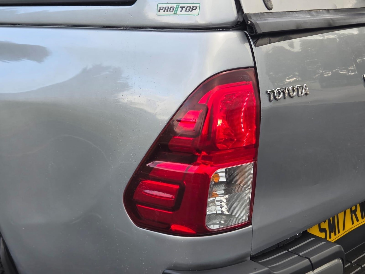 Used Toyota Hilux 2017 for sale - 76753318: Photo 33