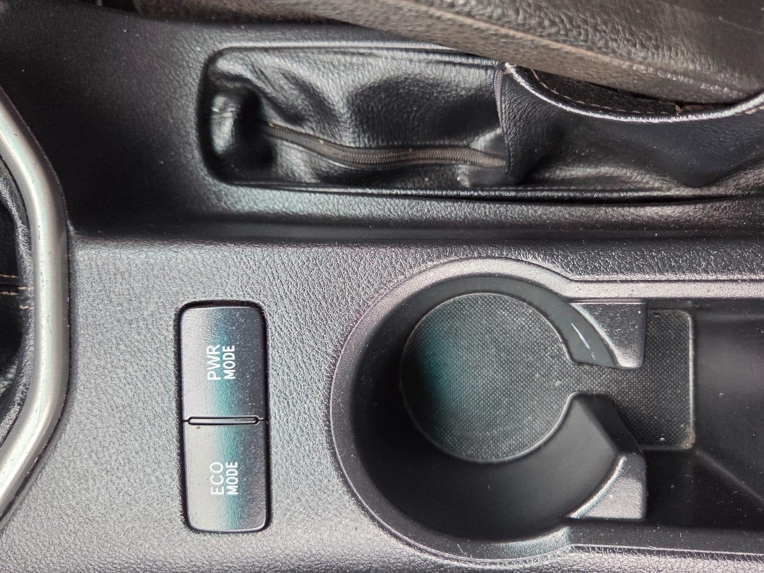 Used Toyota Hilux 2017 for sale - 76753318: Photo 47