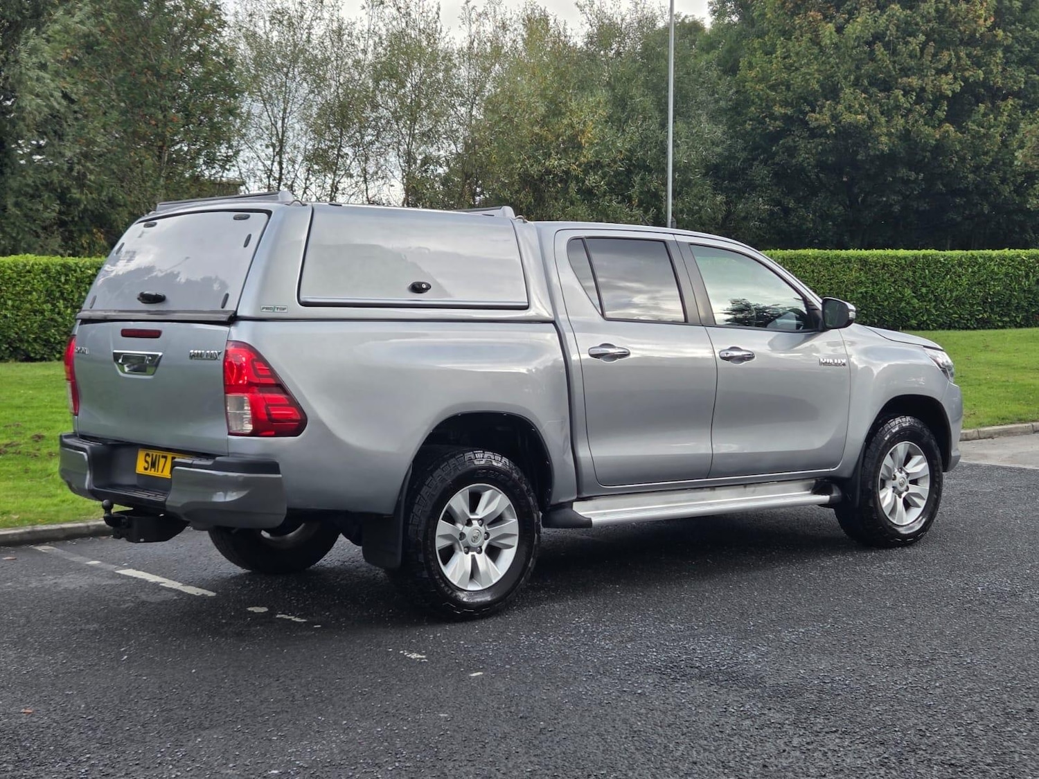 Used Toyota Hilux 2017 for sale - 76753318: Photo 51