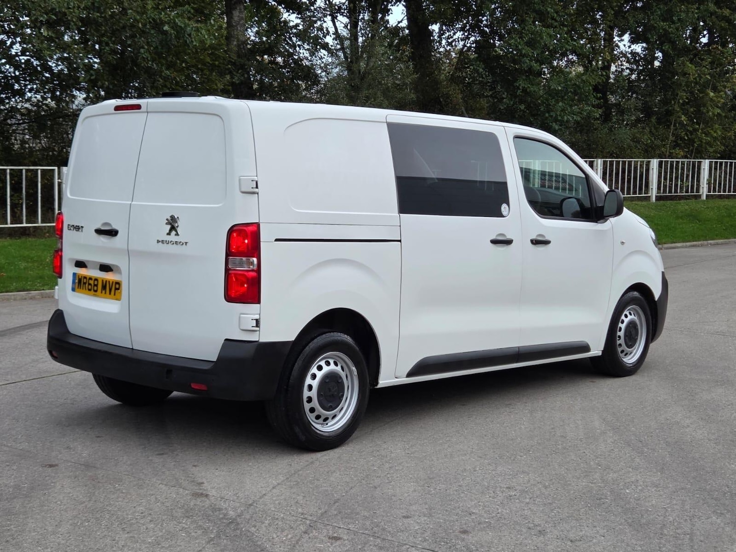 Used Peugeot Expert 2018 for sale - 76259394: Photo 25