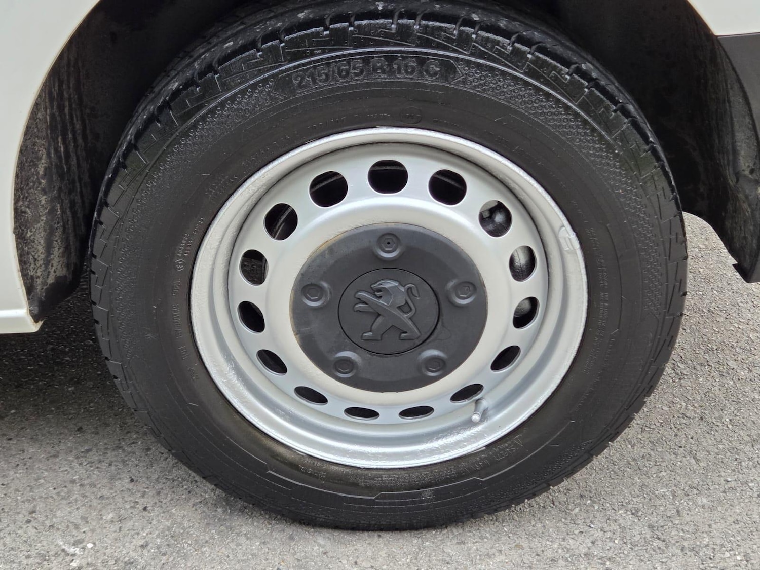 Used Peugeot Expert 2018 for sale - 76259394: Photo 29