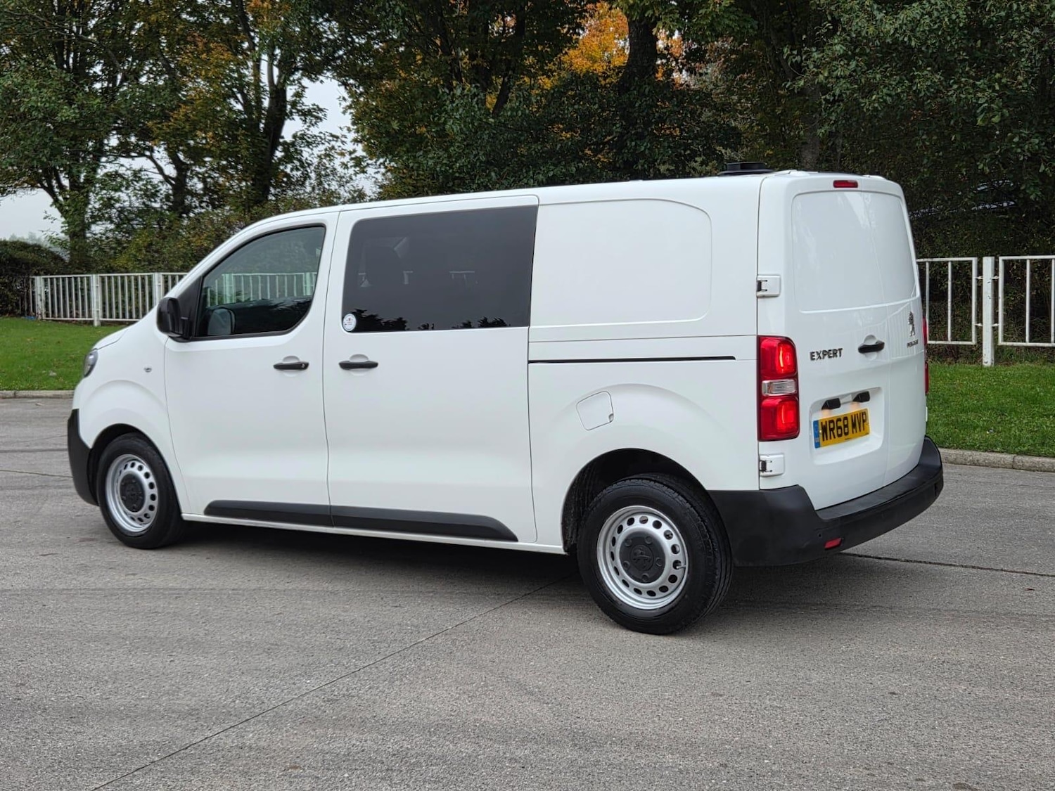 Used Peugeot Expert 2018 for sale - 76259394: Photo 3