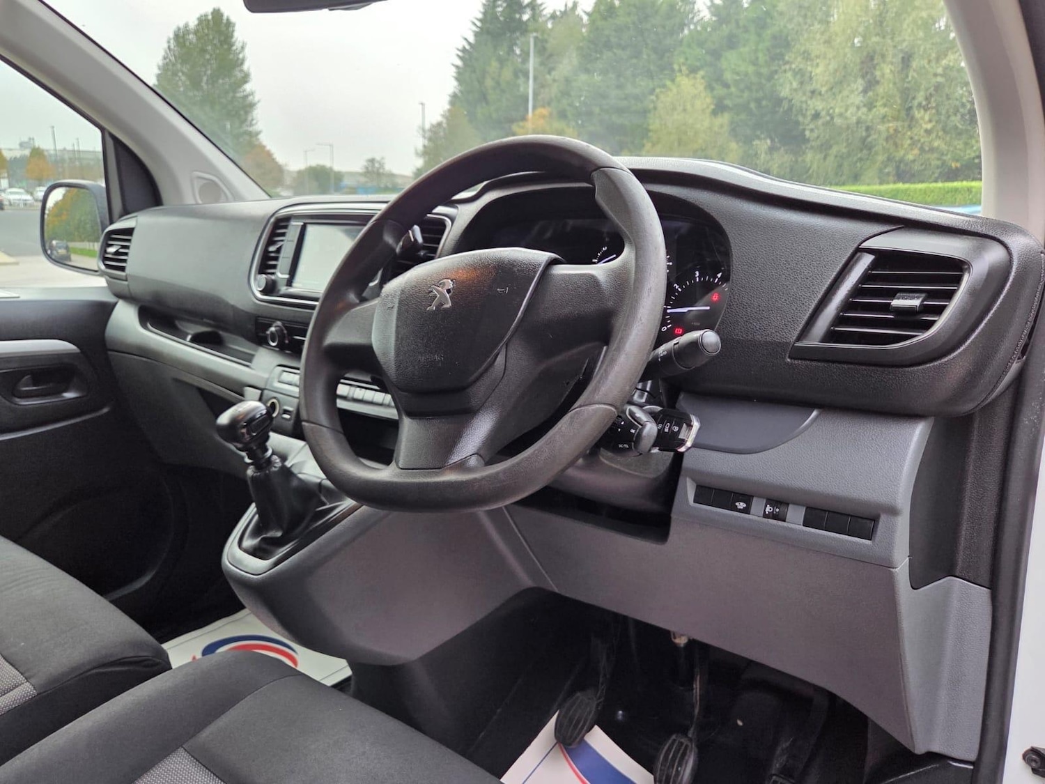 Used Peugeot Expert 2018 for sale - 76259394: Photo 32