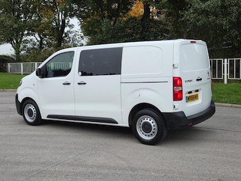 Used Peugeot Expert 2018 for sale - 76259394: Photo
