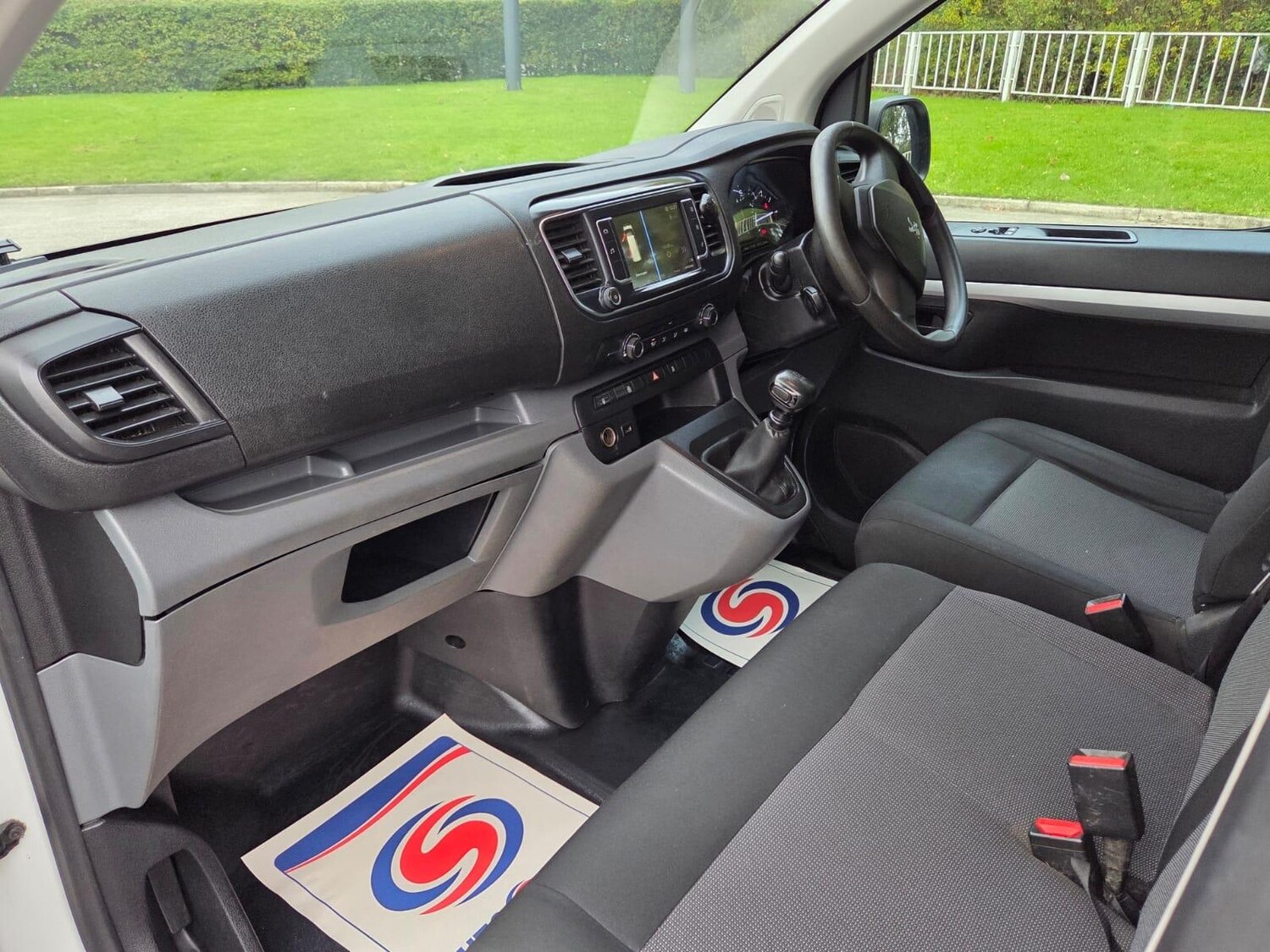 Used Peugeot Expert 2018 for sale - 76259394: Photo 44