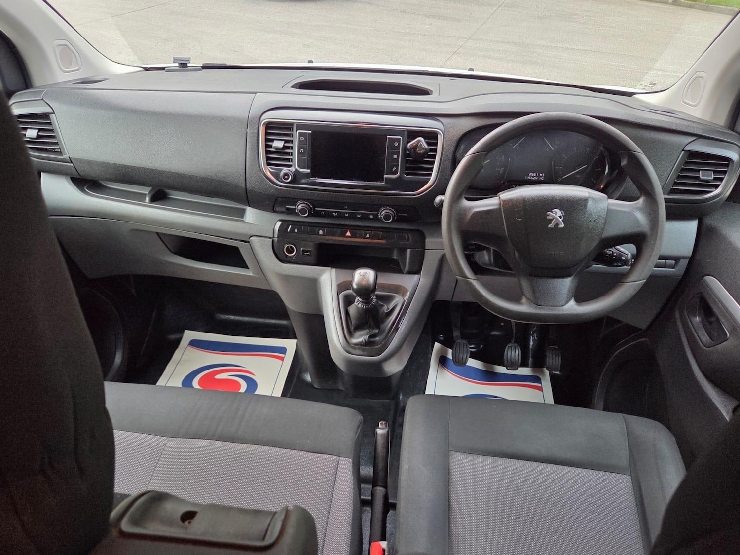 Used Peugeot Expert 2018 for sale - 76259394: Photo 9