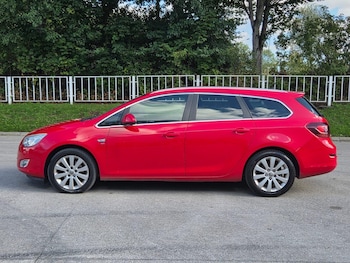 Used Vauxhall Astra 2012 for sale - 76031352: Photo