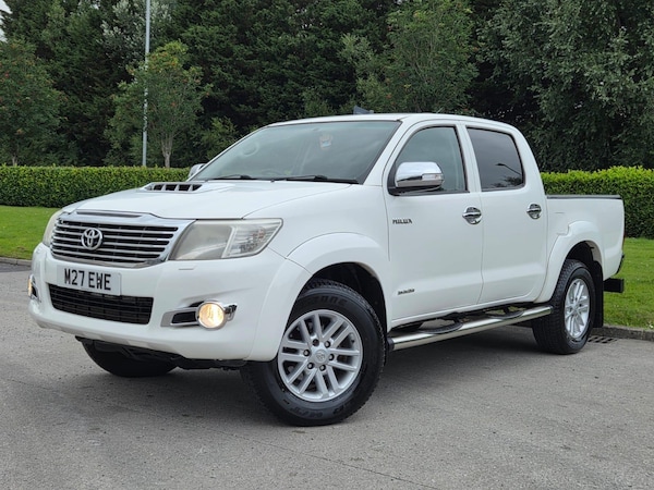 Used Toyota Hilux 2012 for sale - 75051142: Photo 2