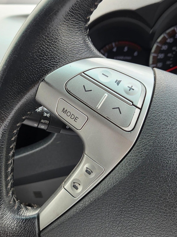 Used Toyota Hilux 2012 for sale - 75051142: Photo 52