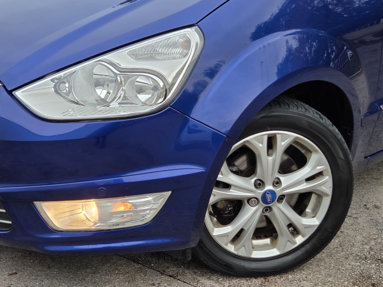 Used Ford Galaxy 2014 for sale - 76432839: Photo 34