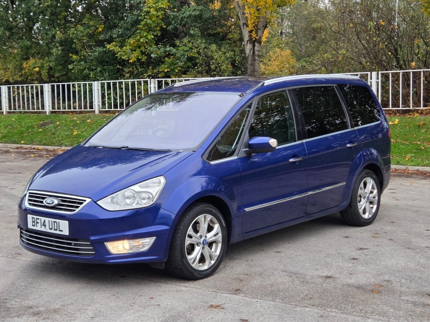 Used Ford Galaxy 2014 for sale - 76432839: Photo 45