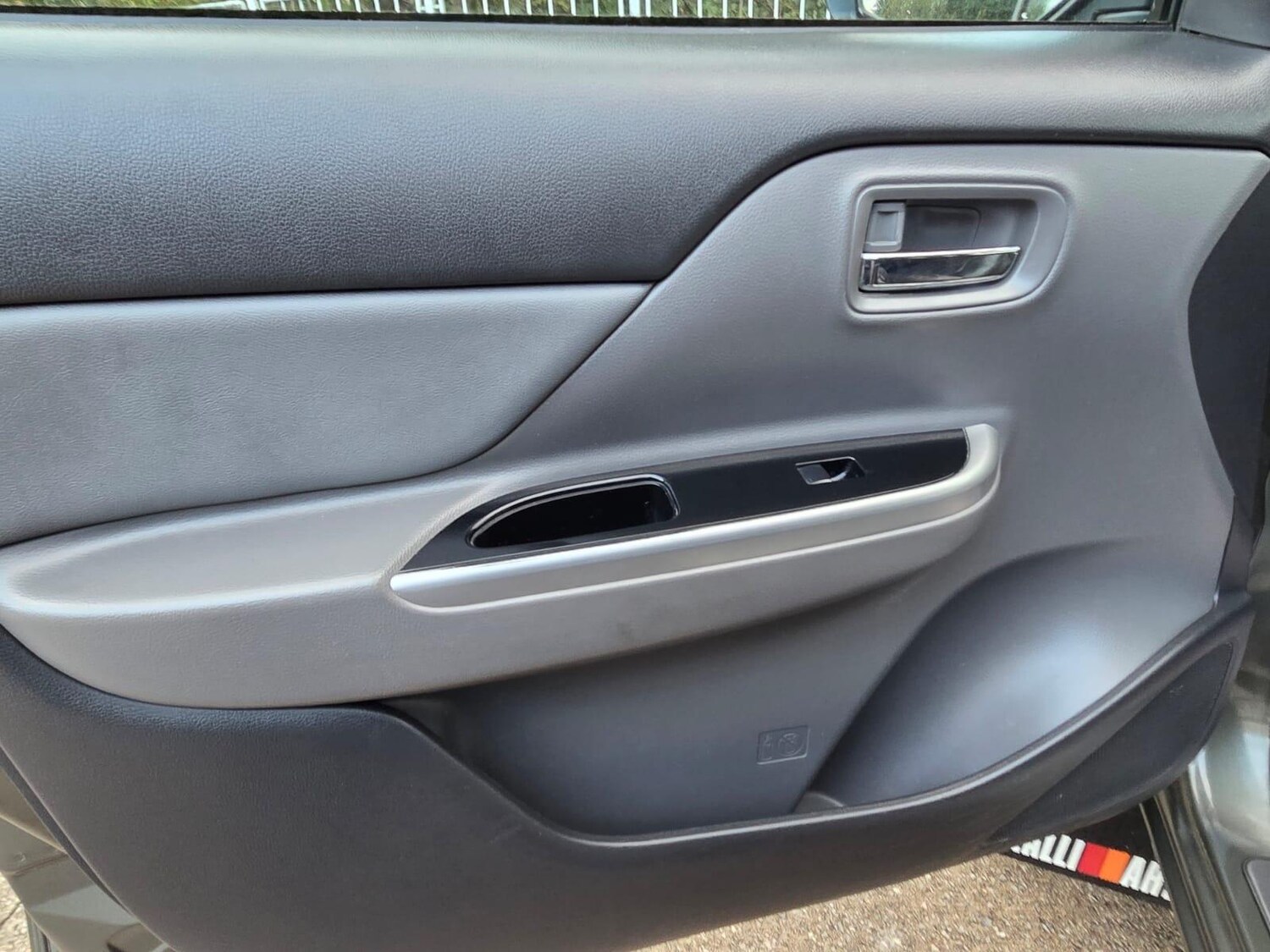 Used Mitsubishi L200 2016 for sale - 76399173: Photo 32