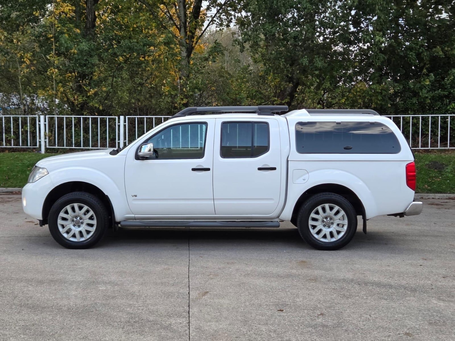 Used Nissan Navara 2013 for sale - 76996375: Photo 4
