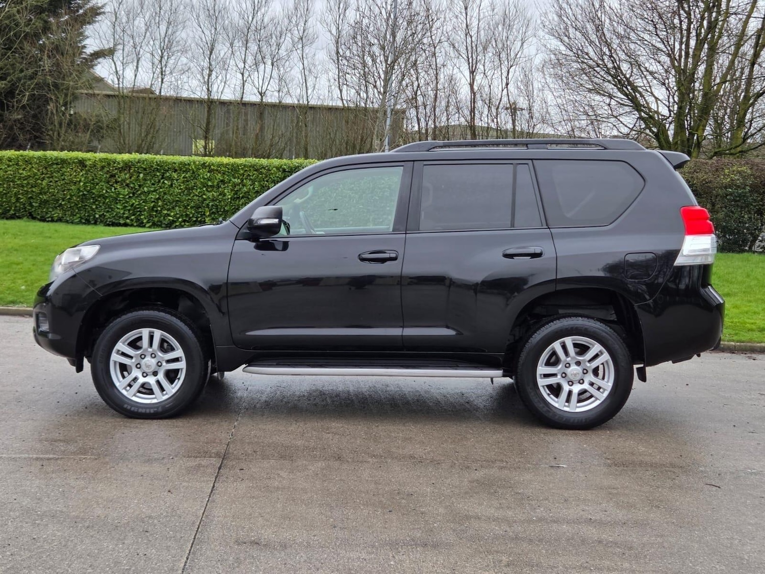 Used Toyota Land Cruiser for sale - 77783733: Photo 5