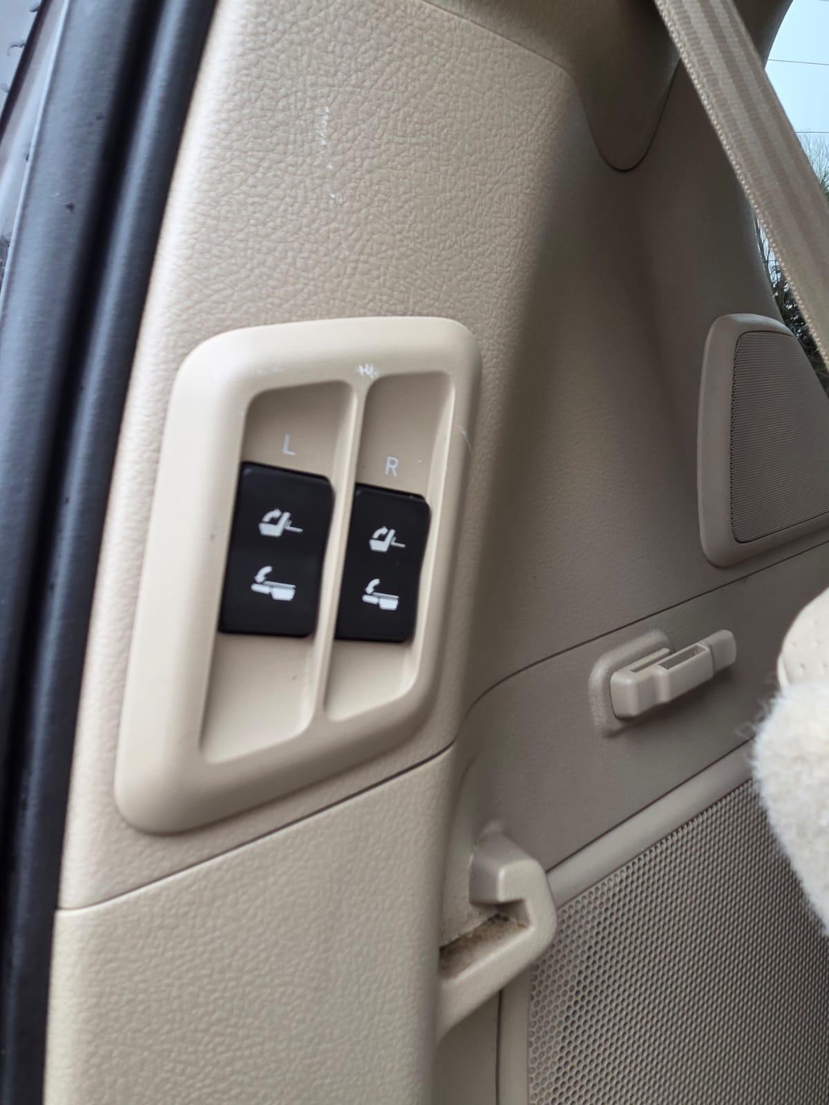 Used Toyota Land Cruiser for sale - 77783733: Photo 71