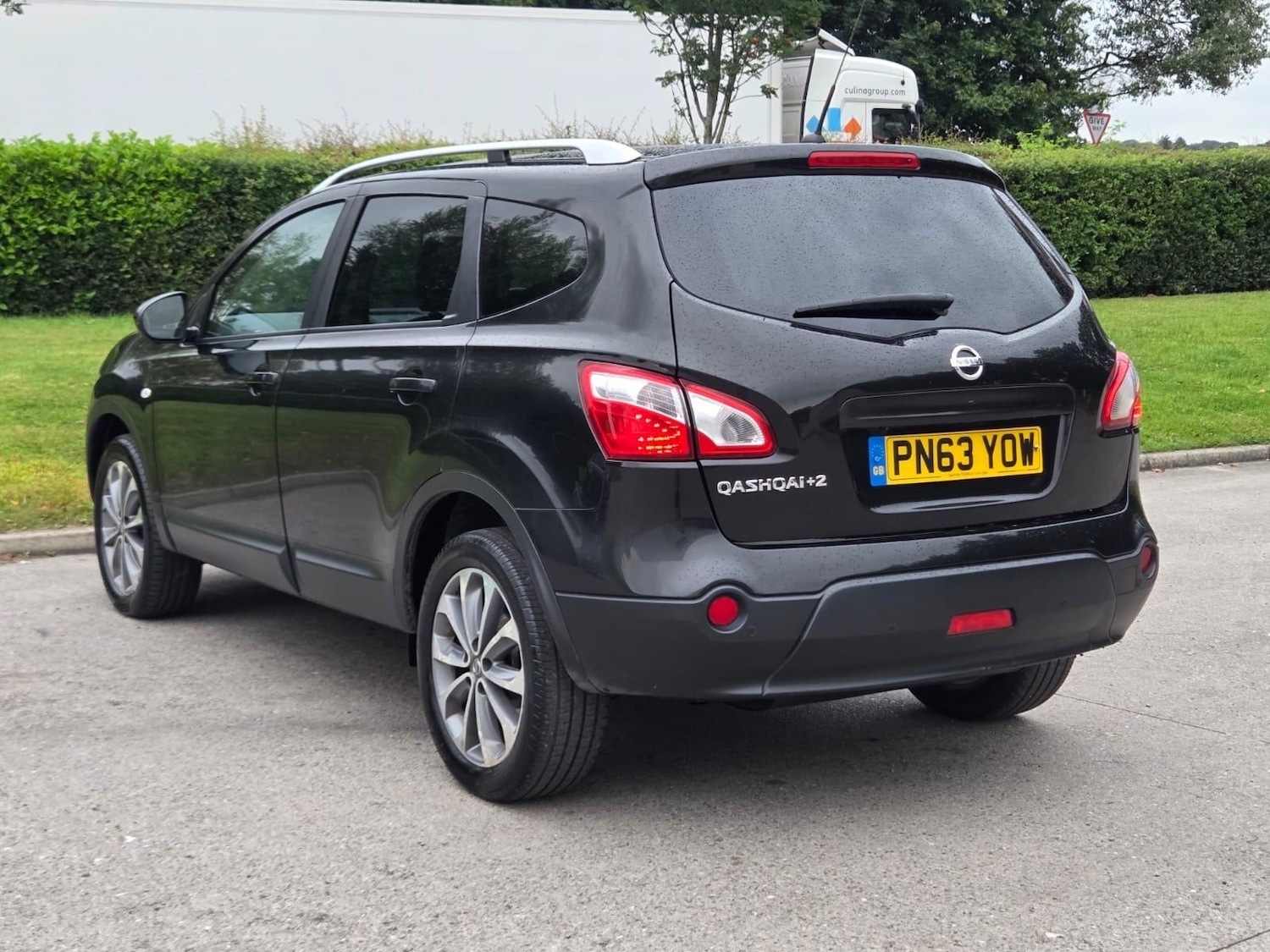 Vehicle 28