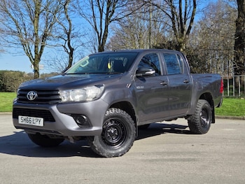 Used Toyota Hilux 2016 for sale - 77754283: Photo
