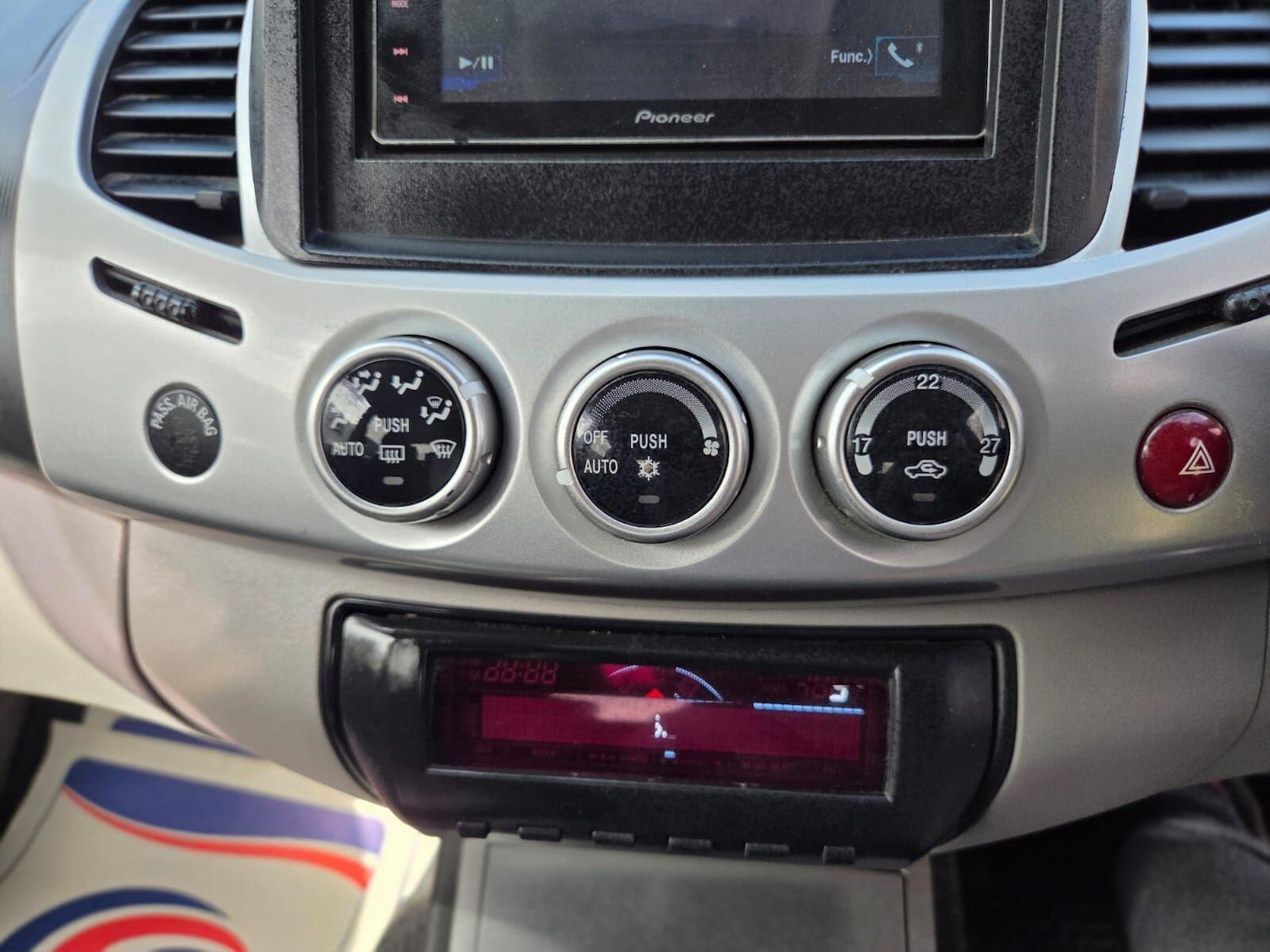 Used Mitsubishi L200 2011 for sale - 78033762: Photo 15