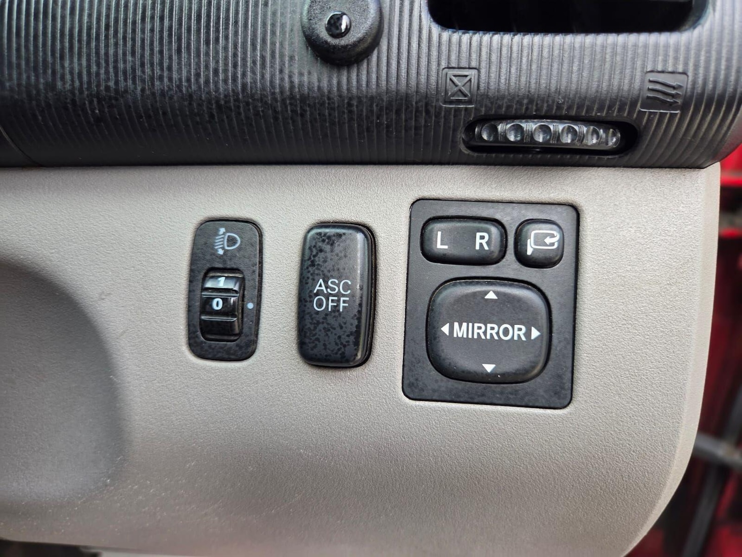 Used Mitsubishi L200 2011 for sale - 78033762: Photo 27