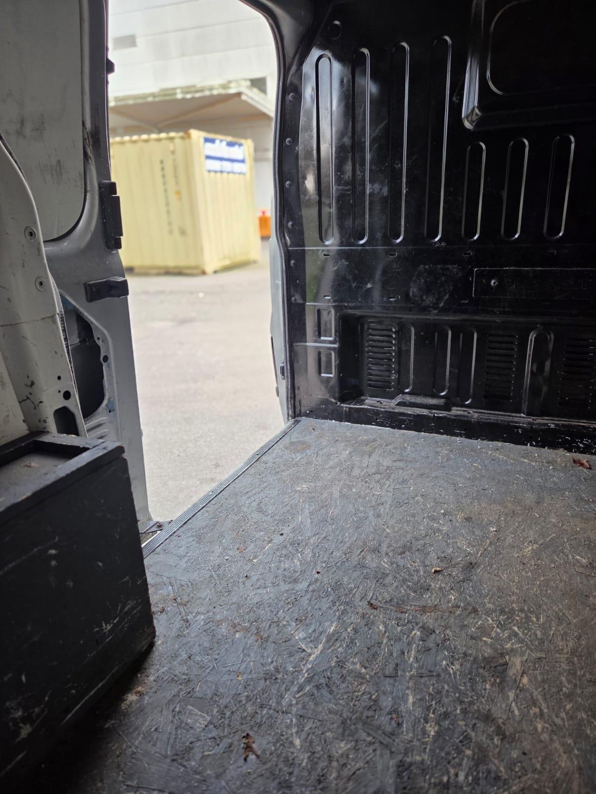 Used Ford Transit 2012 for sale - 76926760: Photo 40