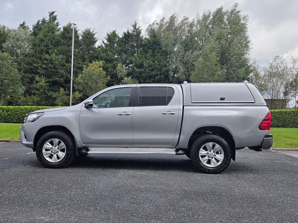 Used Toyota Hilux 2017 for sale - 75166869: Photo 57