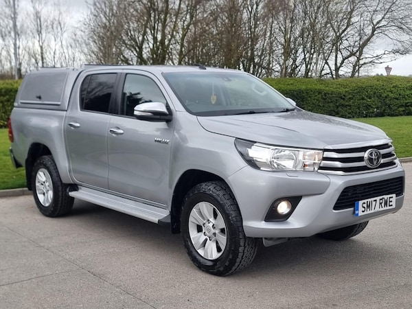Used Toyota Hilux 2017 for sale - 75166869: Photo 76