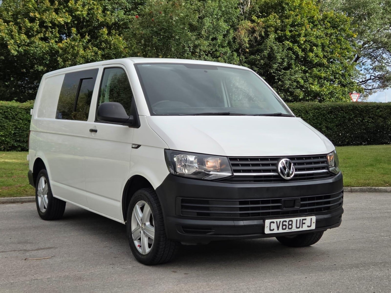 Used Volkswagen Transporter 2018 for sale - 76766013: Photo 34