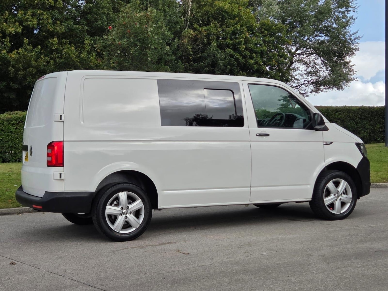 Used Volkswagen Transporter 2018 for sale - 76766013: Photo 63