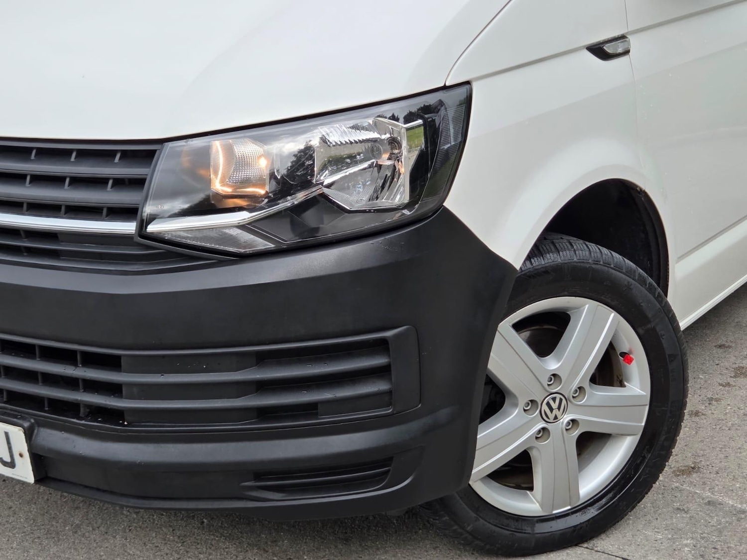 Used Volkswagen Transporter 2018 for sale - 76766013: Photo 65