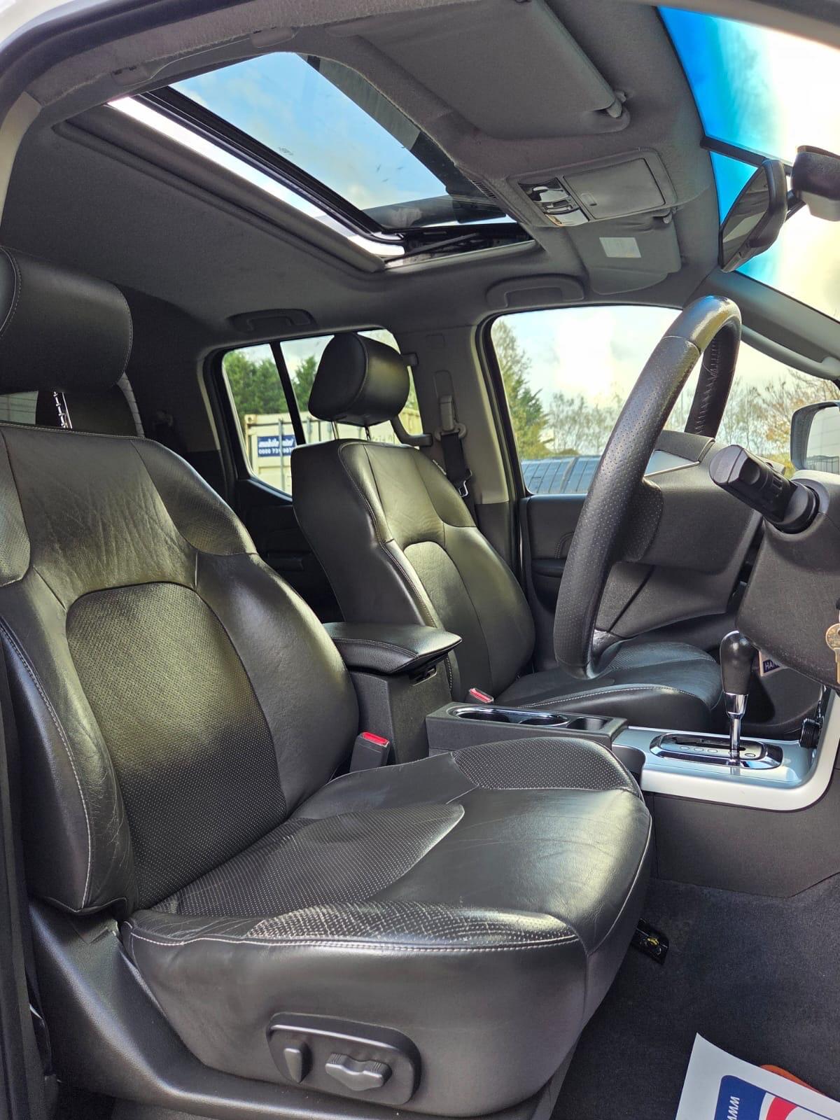 Used Nissan Navara 2013 for sale - 76398717: Photo 13