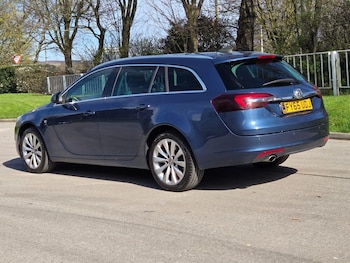 Used Vauxhall Insignia 2015 for sale - 77957130: Photo