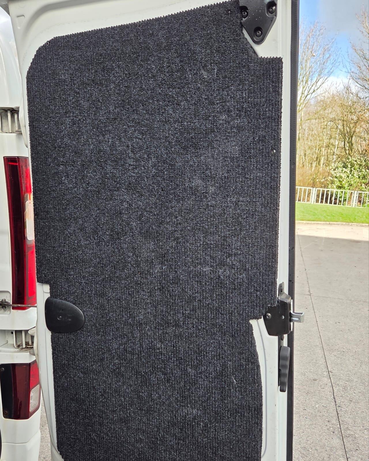 Used Vauxhall Vivaro 2018 for sale - 77637637: Photo 26