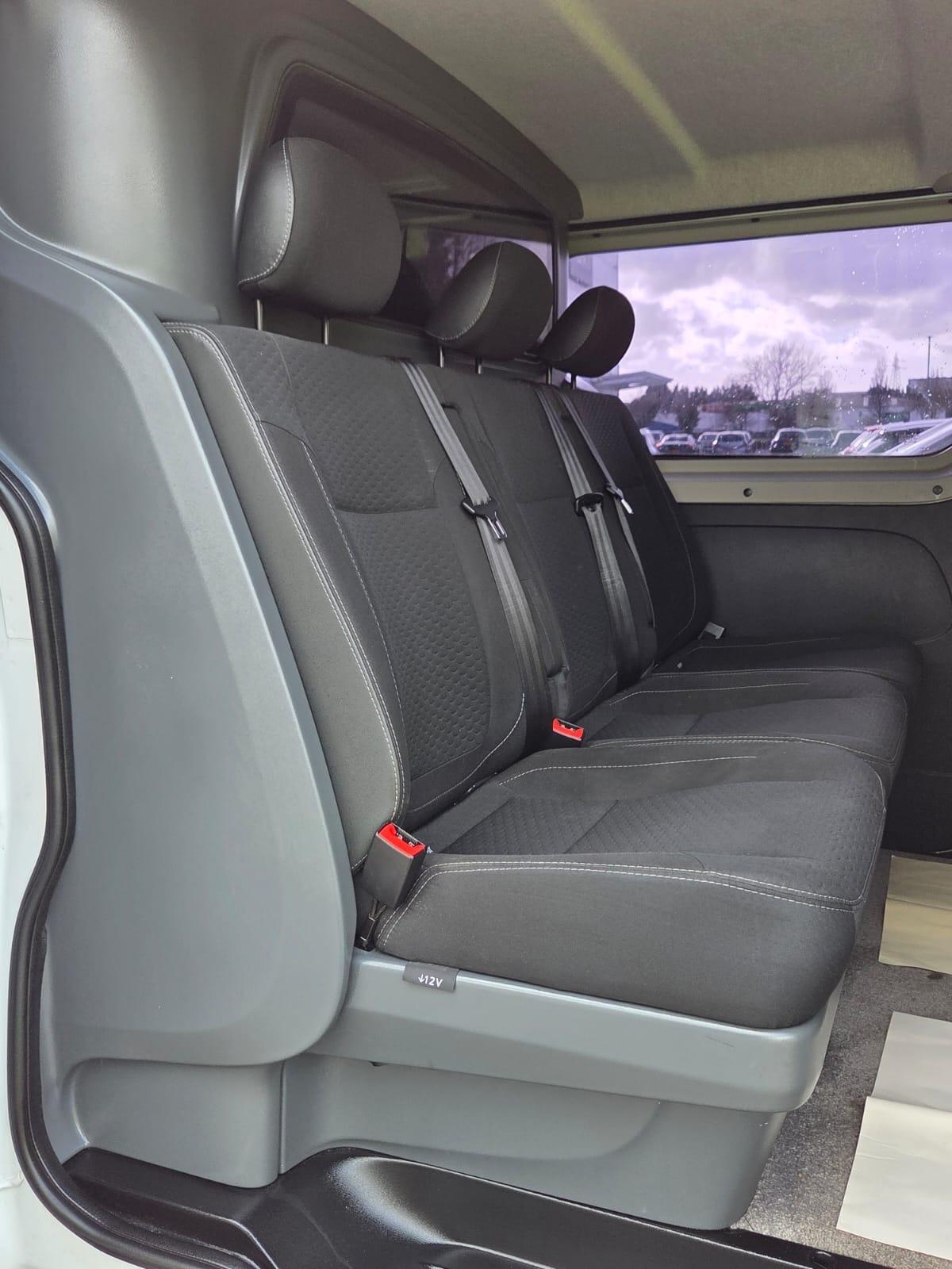 Used Vauxhall Vivaro 2018 for sale - 77637637: Photo 56