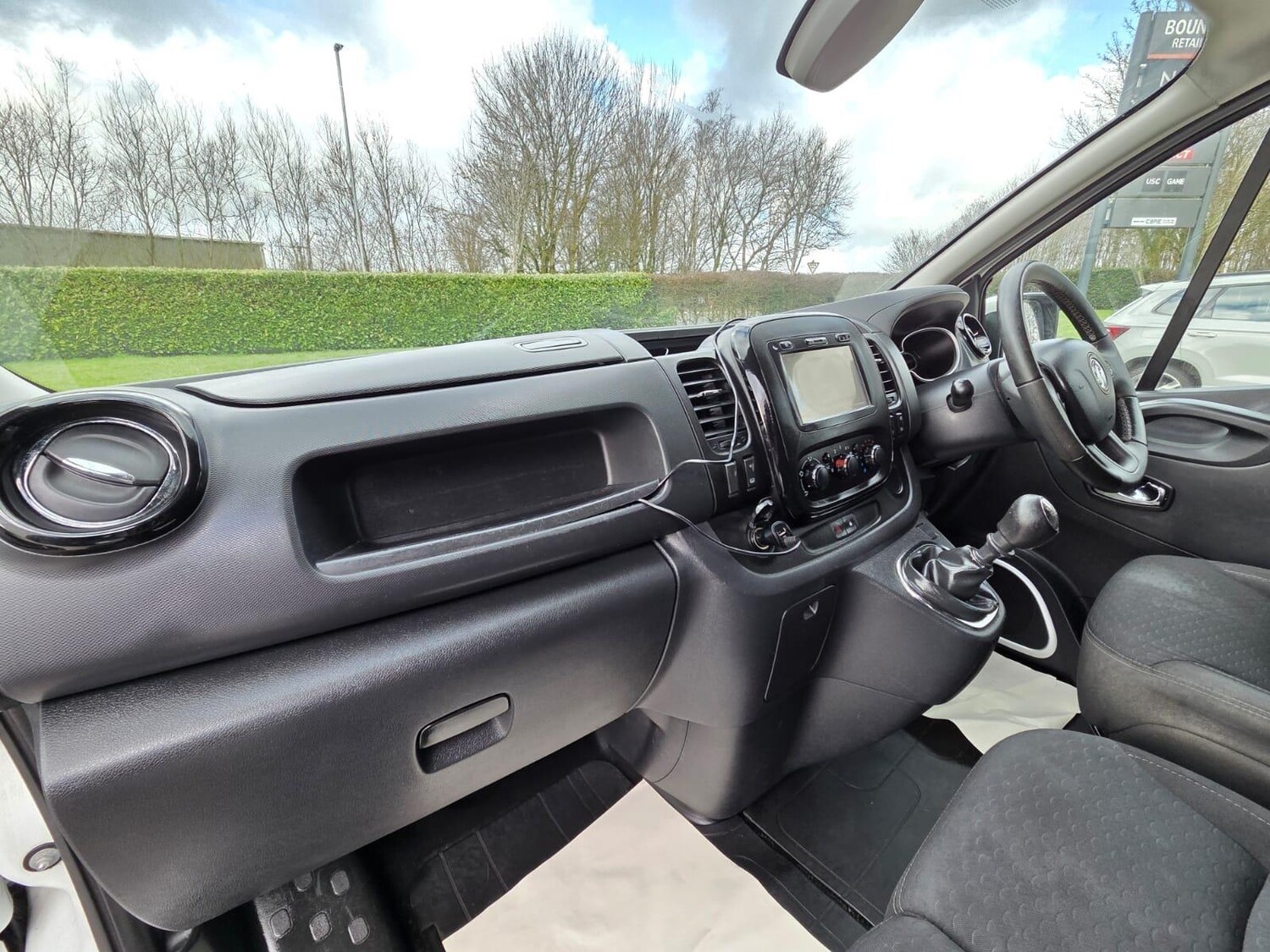 Used Vauxhall Vivaro 2018 for sale - 77637637: Photo 74