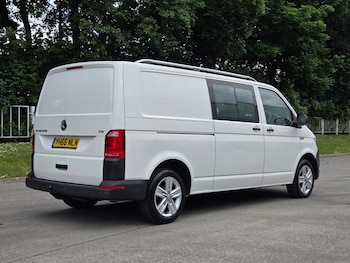 Used Volkswagen Transporter 2016 for sale - 78822915: Photo