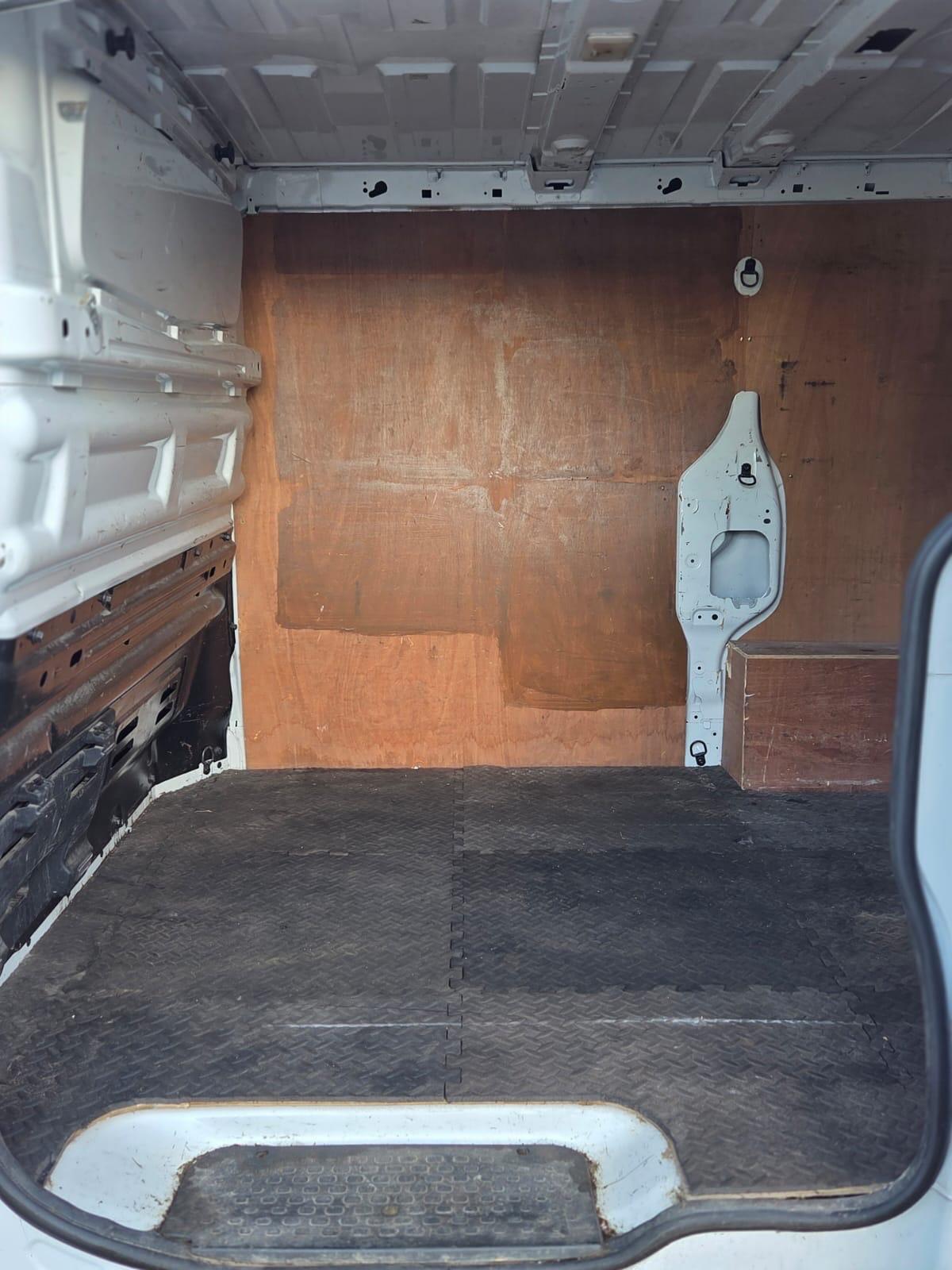 Used Vauxhall Vivaro 2015 for sale - 76991985: Photo 38