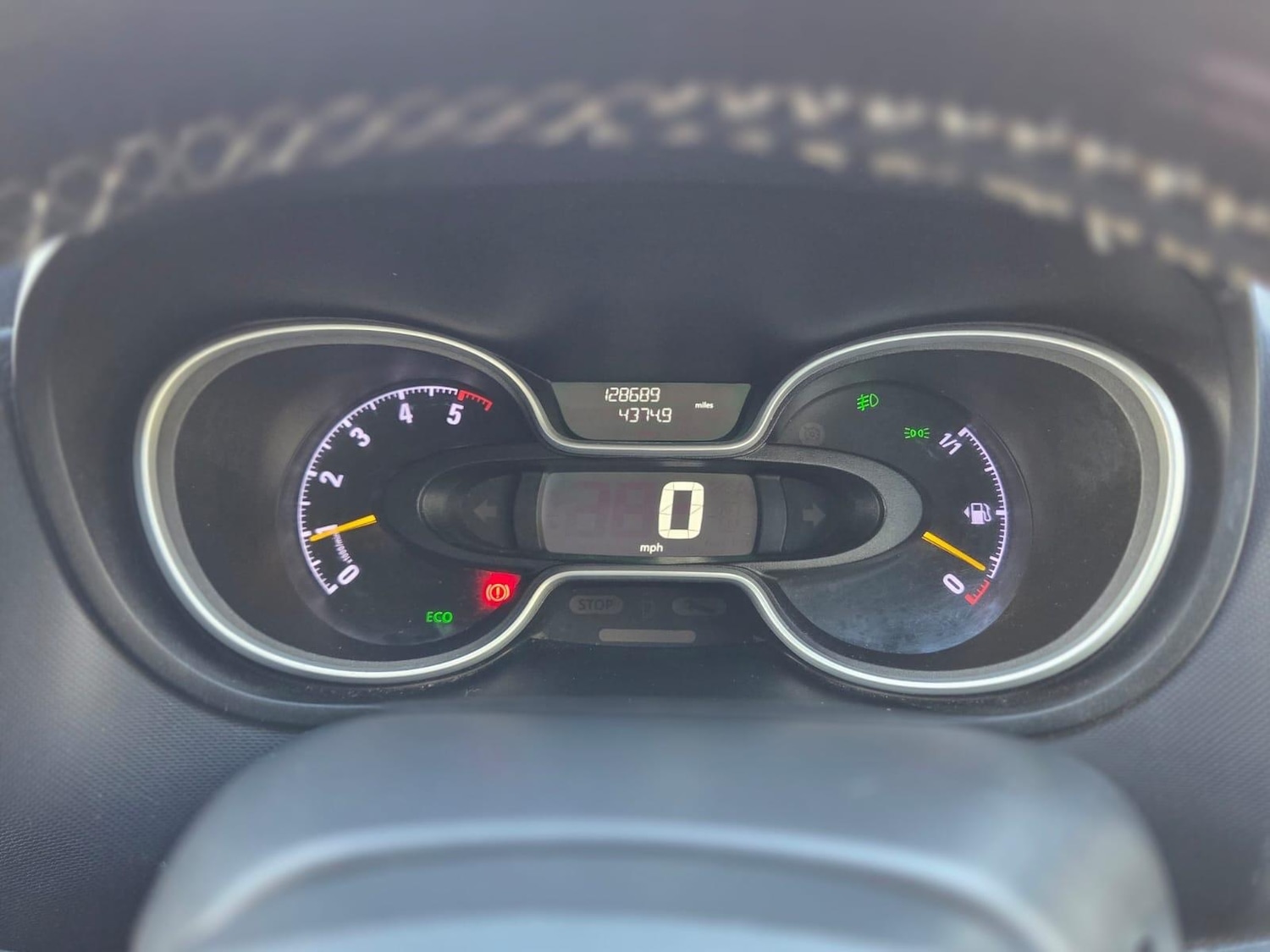 Used Vauxhall Vivaro 2015 for sale - 76991985: Photo 9