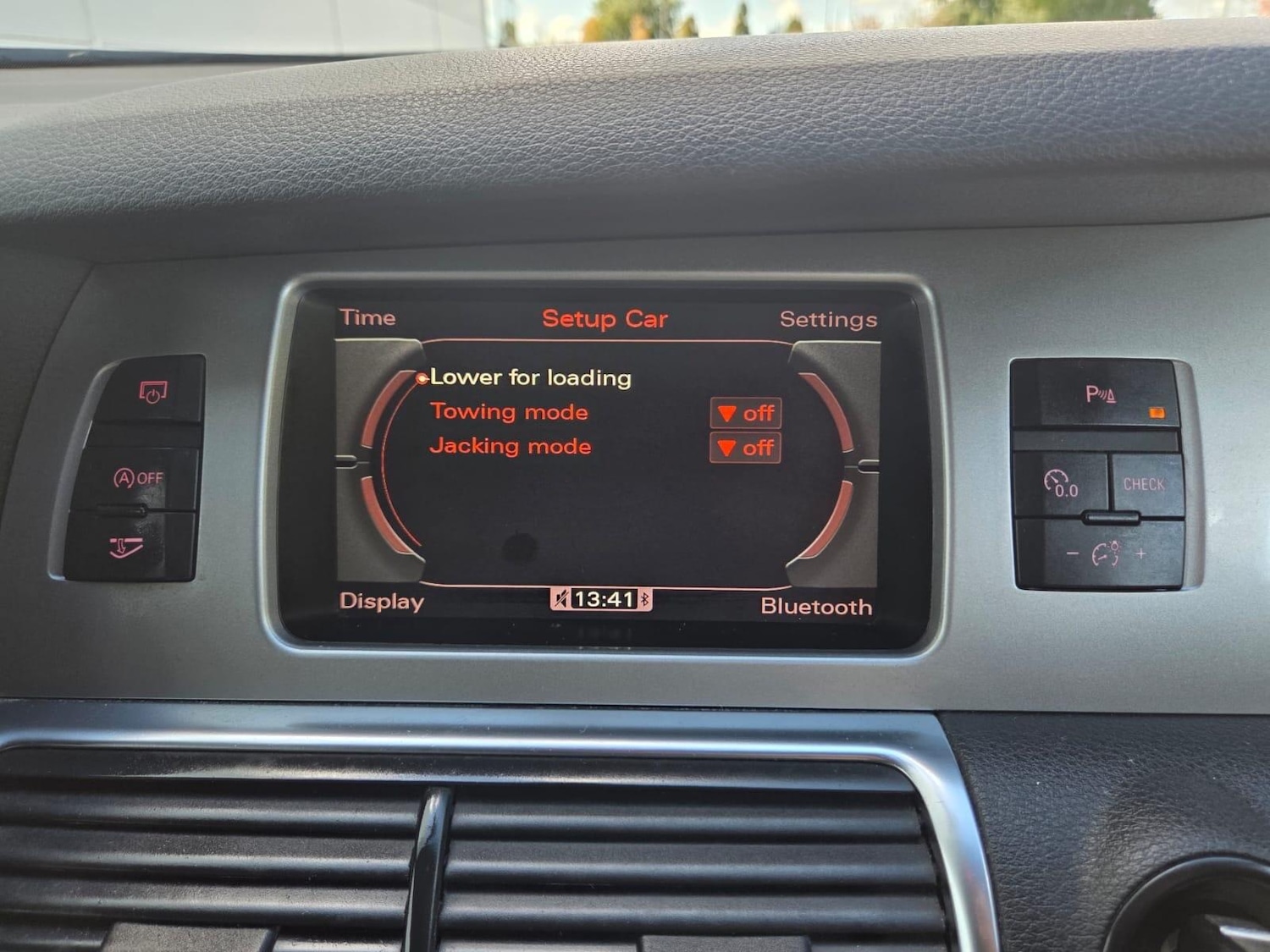 Used Audi Q7 2011 for sale - 76024780: Photo 17