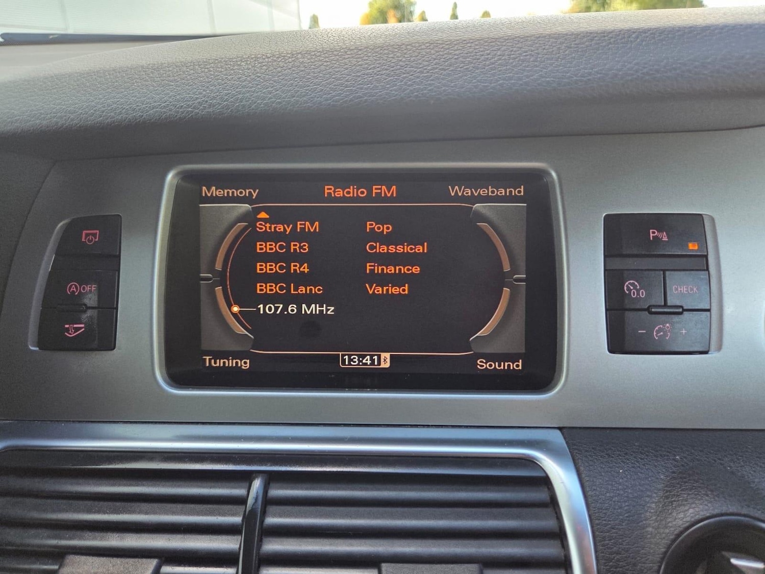 Used Audi Q7 2011 for sale - 76024780: Photo 18