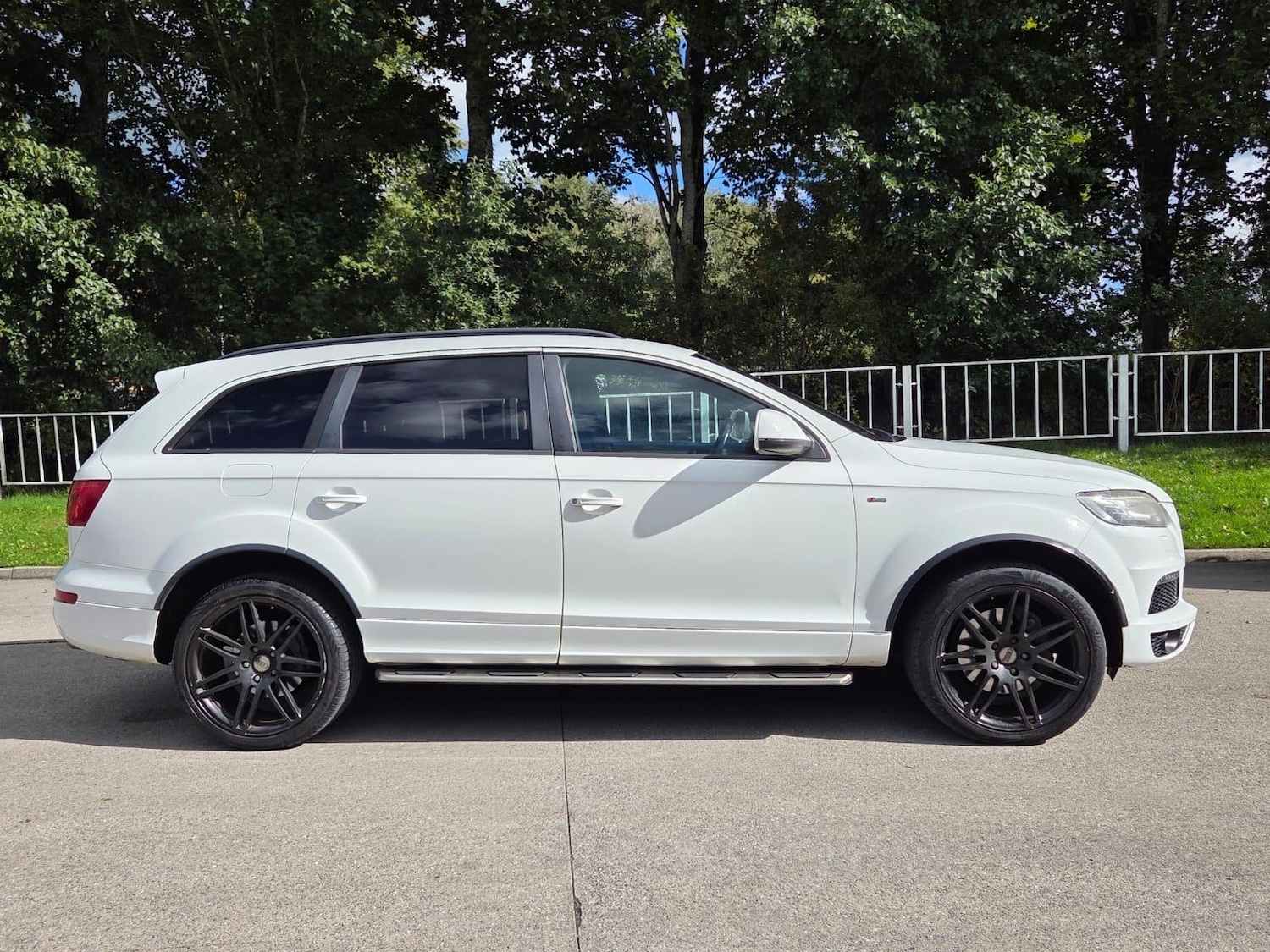 Used Audi Q7 2011 for sale - 76024780: Photo 6