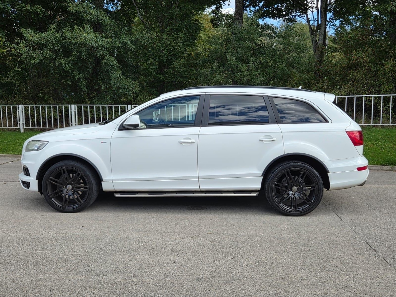 Used Audi Q7 2011 for sale - 76024780: Photo 7